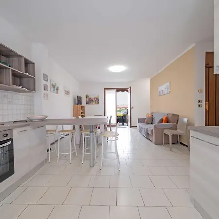 Апартаменты Casa Ruby Geraeumige Mit Pool