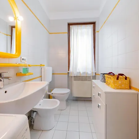 Casa Ruby Geraeumige Mit Pool * Pacengo Di Lazise