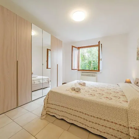 Апартаменты Casa Ruby Geraeumige Mit Pool *