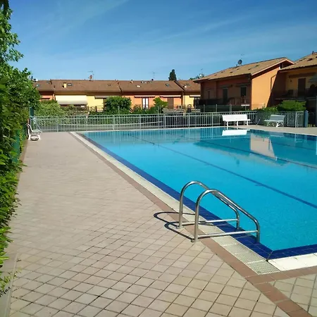 Апартаменты Casa Ruby Geraeumige Mit Pool *